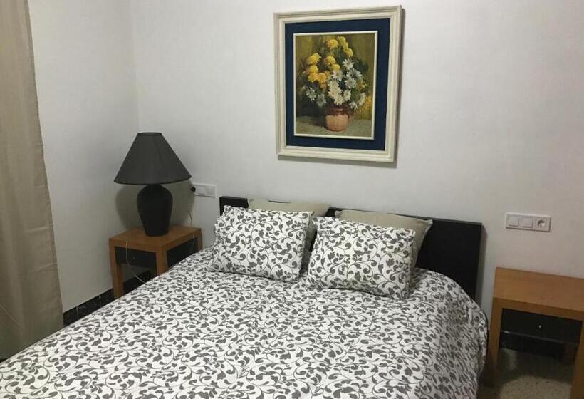 اتاق استاندارد با سرویس بهداشتی مشترک, Habitaciones Baobab