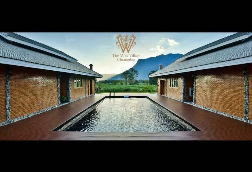 اتاق لوکس با تخت بزرگ, The Wes Village, Incl Free Breakfast & 100 Thb Food Gift