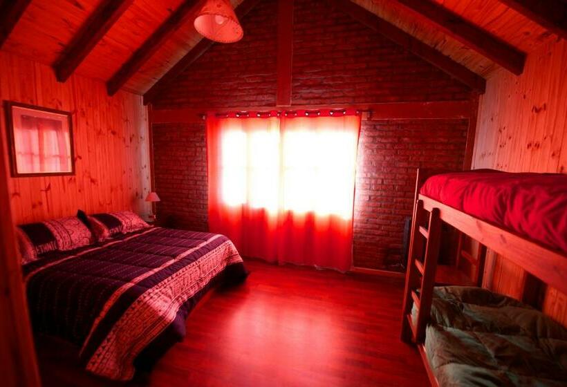 四人标准间, El Hostel Secreto