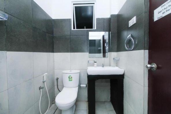 Семейный Номер Deluxe, Kings Gate Airport Transit