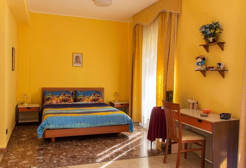 اتاق استاندارد چهار تخته, Le Arcate
