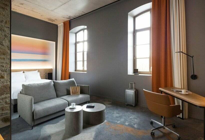 Полулюкс, Novotel Saint Brieuc Centre Gare