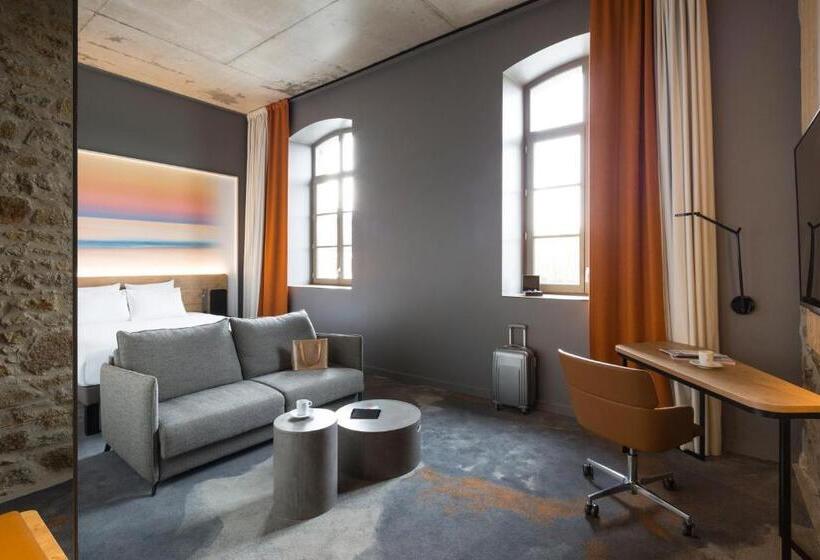 Полулюкс, Novotel Saint Brieuc Centre Gare