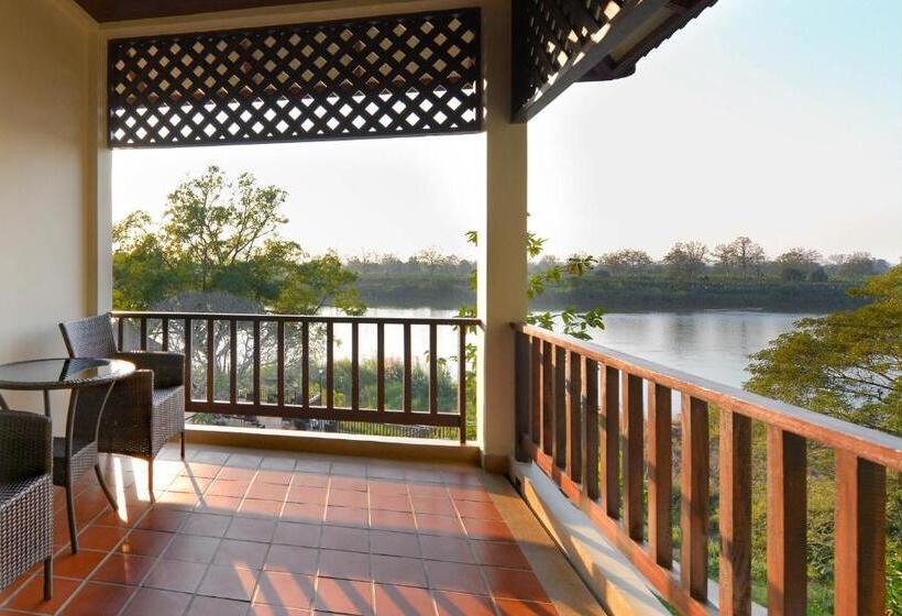 اتاق لوکس, Bansaeo Garden And Resort