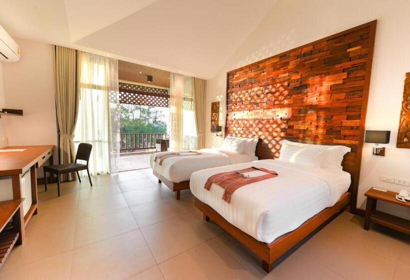 اتاق لوکس, Bansaeo Garden And Resort