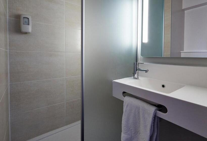 اتاق استاندارد چهار تخته, B&b Hotel Bordeaux Est 3 étoiles