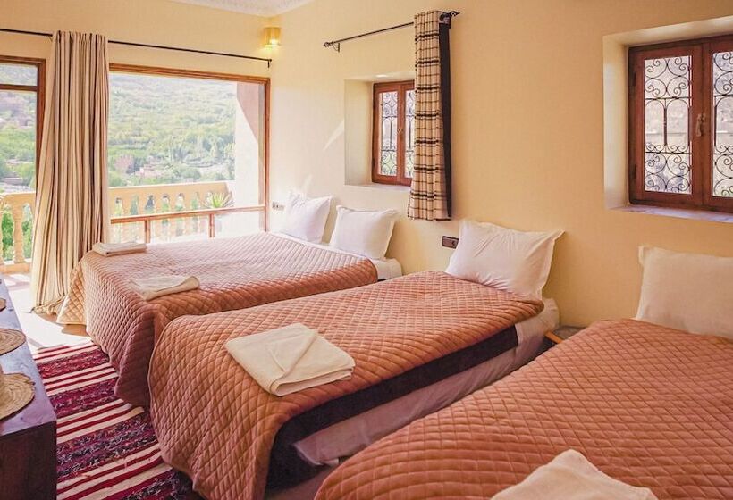 اتاق لوکس چهار تخته, Riad Atlas 4 Seasons