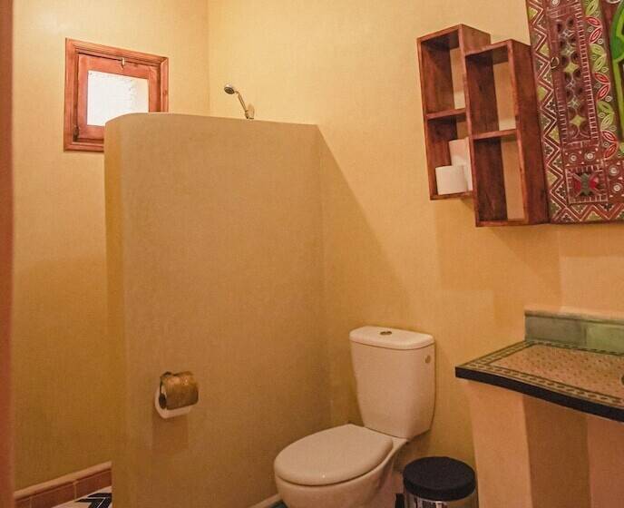 اتاق لوکس چهار تخته, Riad Atlas 4 Seasons