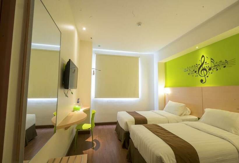 آپارتمان لوکس 2 خوابه, Front One Hotel Jayapura