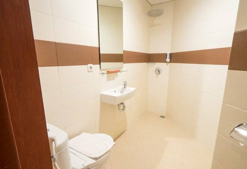آپارتمان لوکس 2 خوابه, Front One Hotel Jayapura