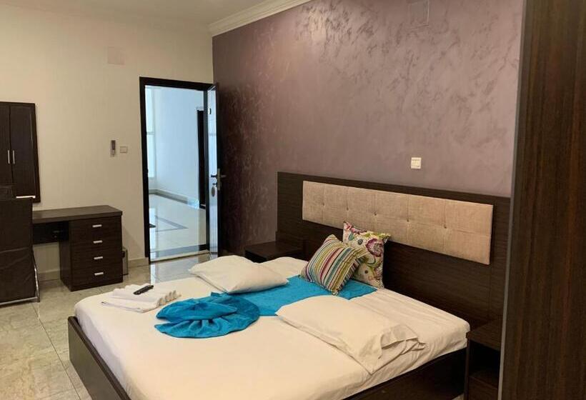 اتاق لوکس, Capital Hôtel