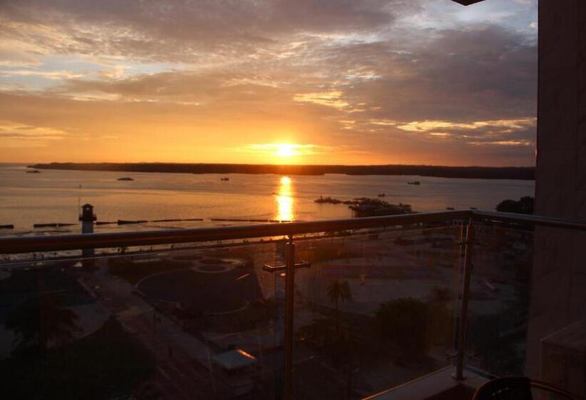 اتاق استاندارد یک نفره با چشم‌انداز دریا, Torre Mar