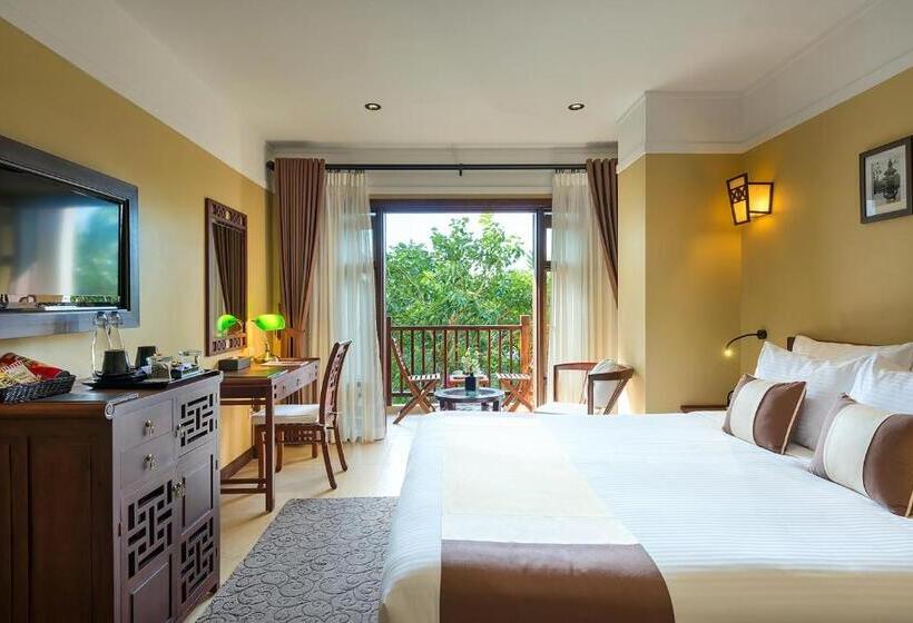 اتاق لوکس با بالکن, La Siesta Hoi An Resort & Spa