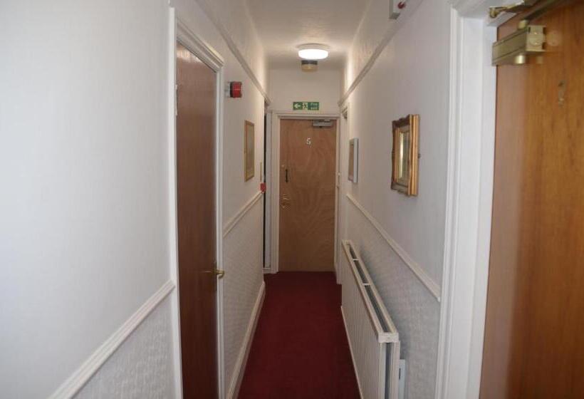 اتاق استاندارد, Lady Hamilton Inn