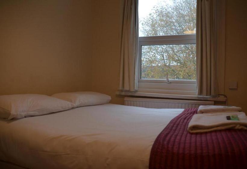 اتاق استاندارد با سرویس بهداشتی مشترک, Lady Hamilton Inn