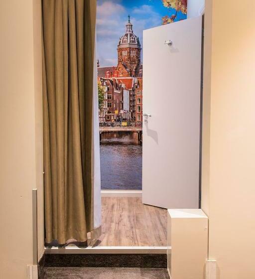 اتاق استاندارد, Royal Plaza Hotel Amsterdam