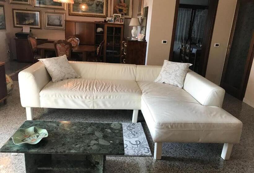 اتاق استاندارد, B&b Amy&julie