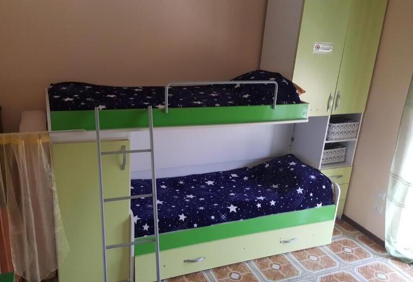 4-Bett-Standardzimmer Geteiltes Bad, B&b Le Mille E Una Notte