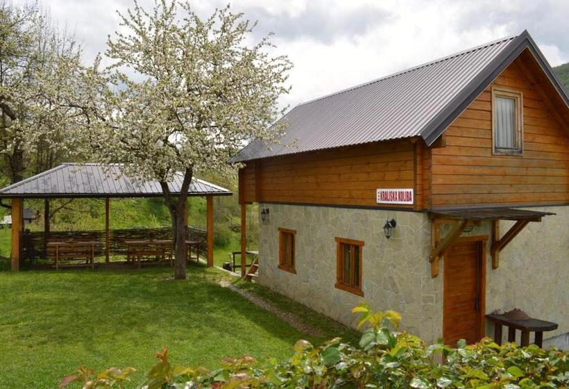 اتاق خانوادگی با چشم‌انداز کوه, Kraljska Koliba   Kralje S Cottage