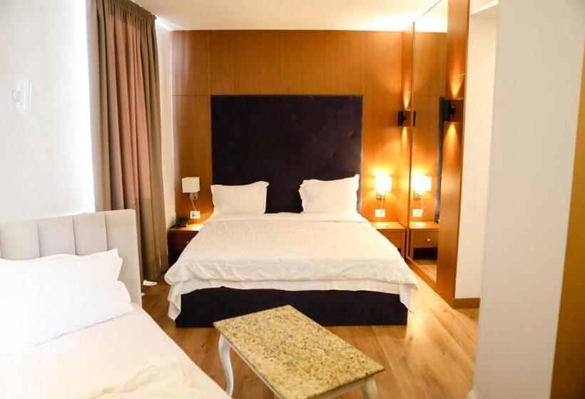 اتاق لوکس, Golden Ring Resort