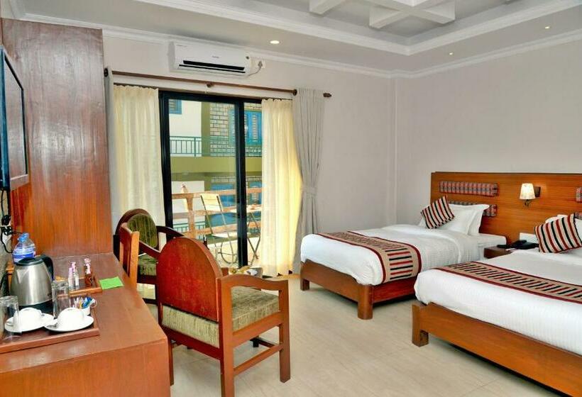 اتاق لوکس یک تخته, Kuti Resort And Spa