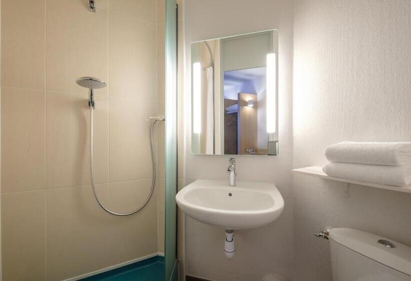 اتاق استاندارد برای معلولان, B&b Hotel Calais Centre St Pierre