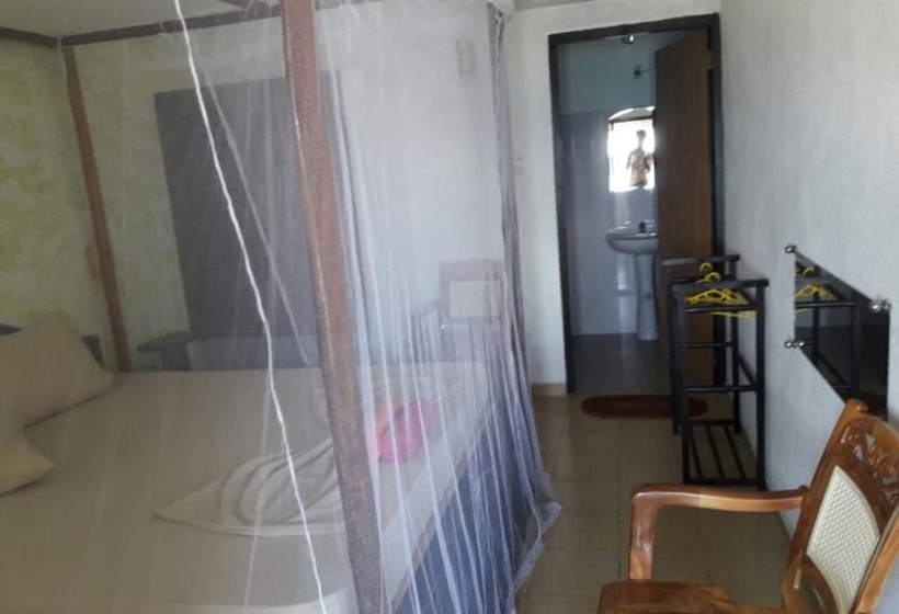 اتاق لوکس با چشم‌انداز دریا, Villa Crocodile Beach