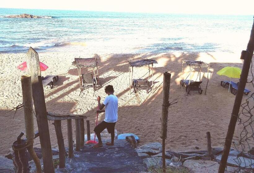 اتاق خانوادگی با چشم‌انداز دریا, Villa Crocodile Beach