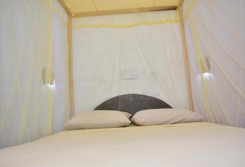 اتاق لوکس با چشم‌انداز دریا, Villa Crocodile Beach