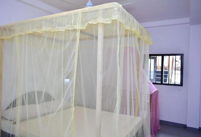 اتاق لوکس با چشم‌انداز دریا, Villa Crocodile Beach