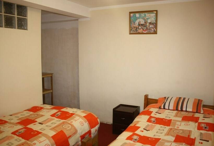 اتاق استاندارد با سرویس بهداشتی مشترک, Big Vacation Hostel