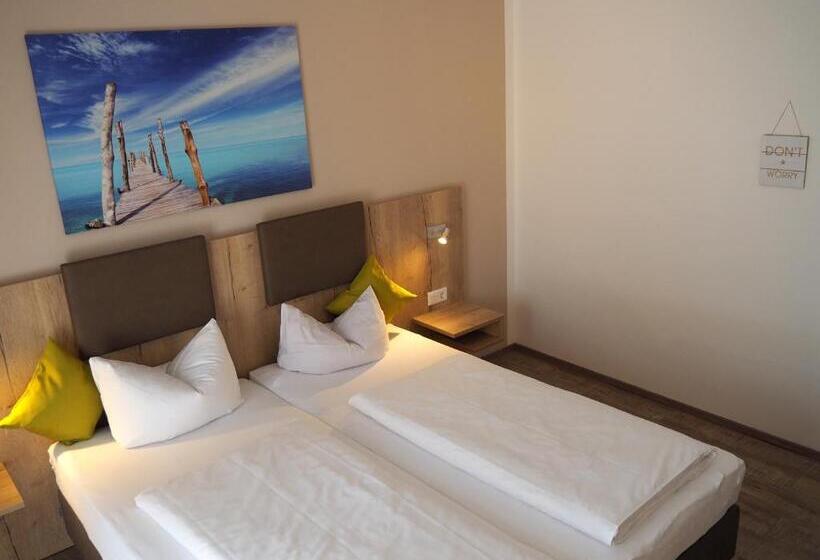 اتاق استاندارد, Gasthof Hotel Esterer
