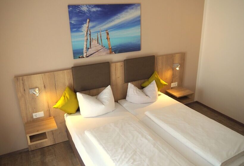 اتاق استاندارد, Gasthof Hotel Esterer