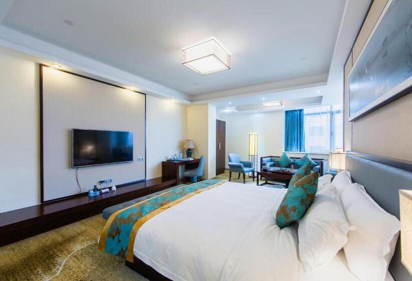 Deluxe room with river view, Guangzhou Seaman Club