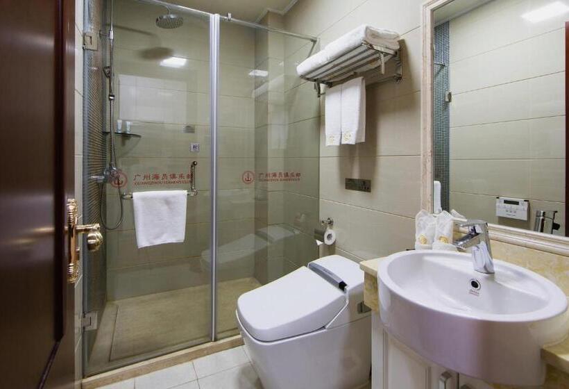 اتاق اجرایی, Guangzhou Seaman Club