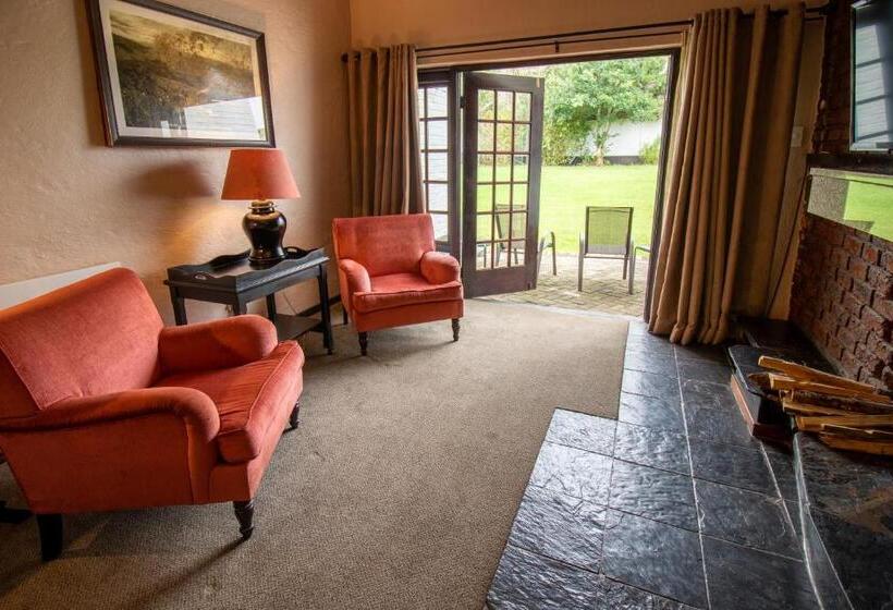 اتاق استاندارد با تخت بزرگ, Mount Sheba Rainforest Hotel & Resort