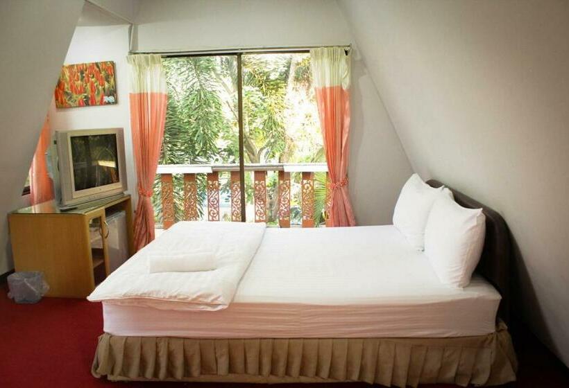 اتاق استاندارد یک نفره, Rainbow House Resort