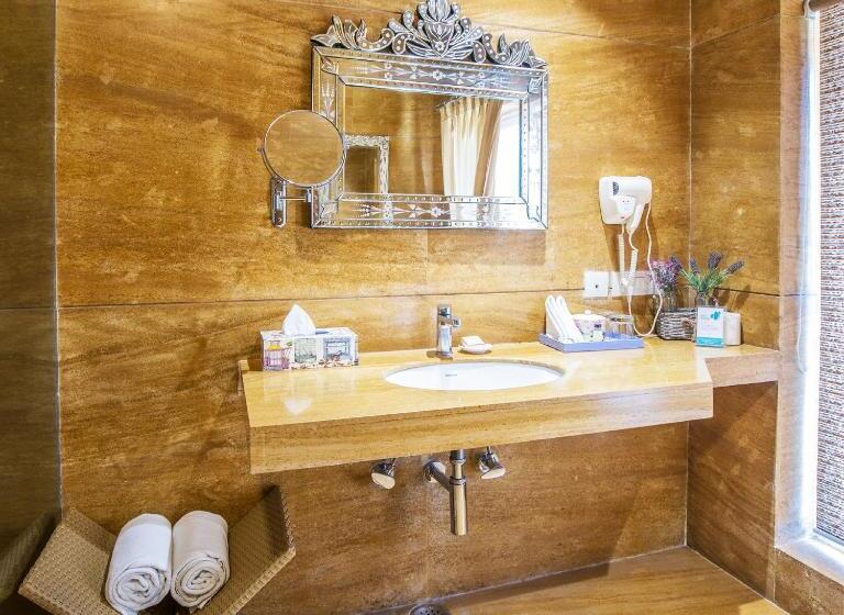 آپارتمان 2 خوابه, Karma Chalets