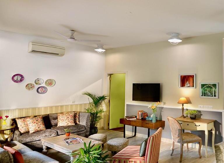 آپارتمان 3 خوابه, Karma Chalets