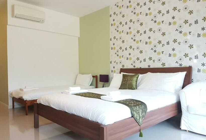 ویلای استاندارد با چشم‌انداز باغ, The Hillside Pranburi Resort