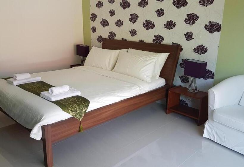 اتاق استاندارد با چشم‌انداز باغ, The Hillside Pranburi Resort