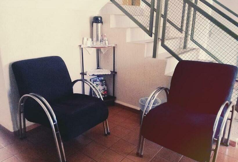 اتاق استاندارد یک نفره, Uniflat Hotel Bauru
