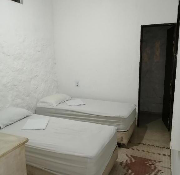 کلبه ییلاقی, Beer Hostel Suites Privativas E Compartilhadas