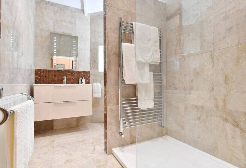 اتاق لوکس, Heritage Bed And Breakfast