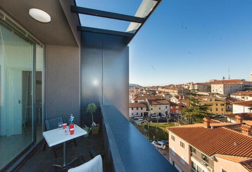 آپارتمان 1 خوابه با بالکن, Hostel Villa Domus