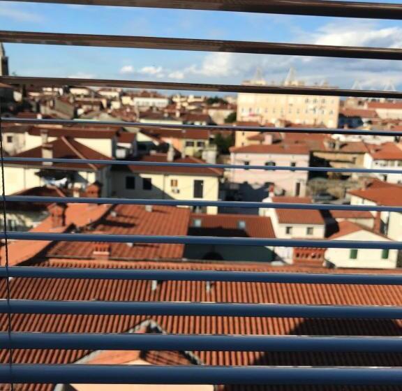 آپارتمان 1 خوابه با بالکن, Hostel Villa Domus