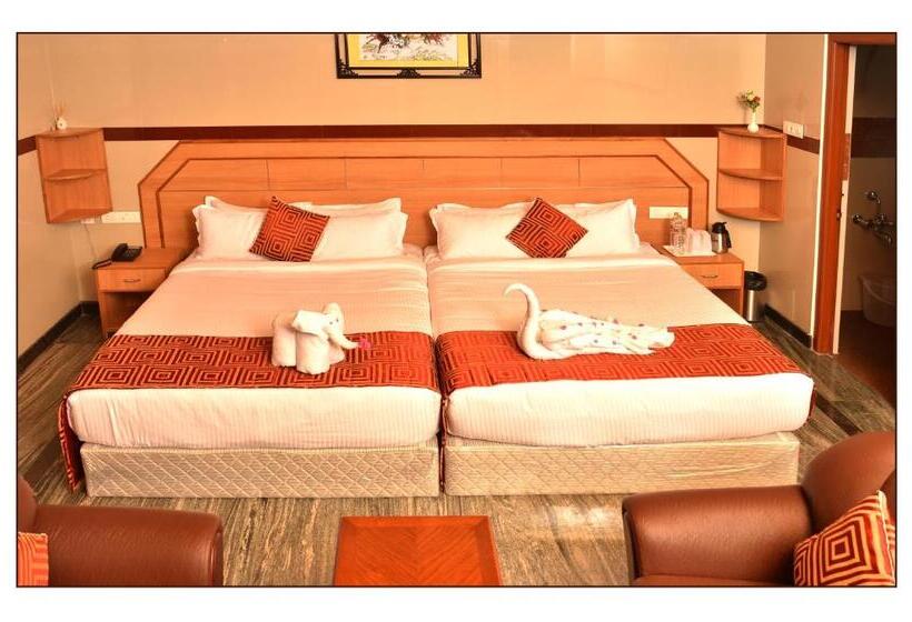 اتاق استاندارد چهار تخته, Gvs Residency