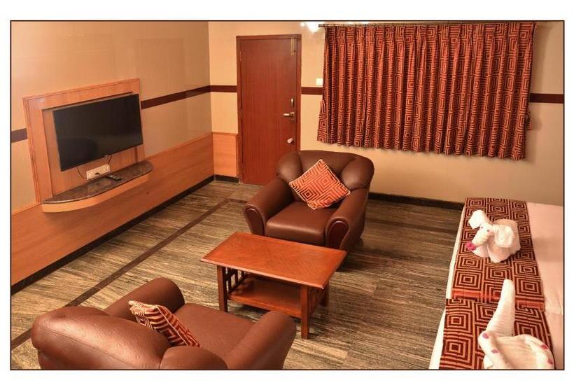 اتاق استاندارد چهار تخته, Gvs Residency