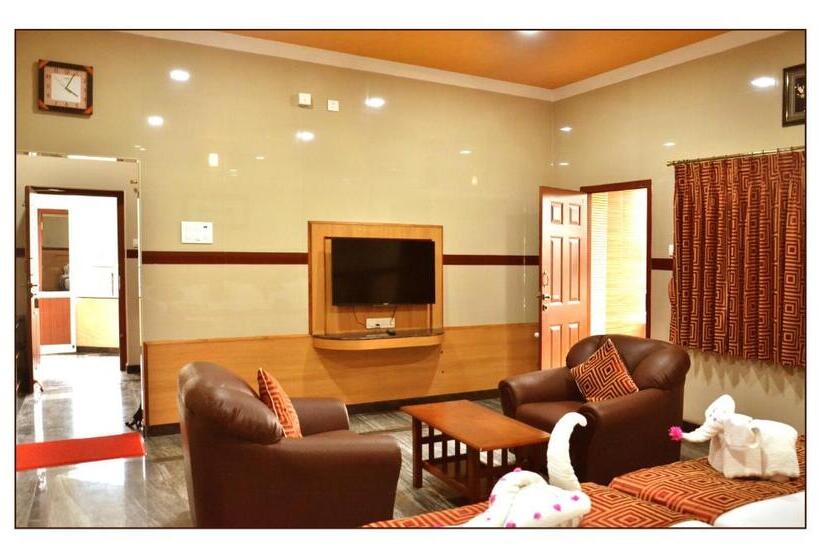 اتاق استاندارد چهار تخته, Gvs Residency