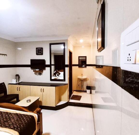اتاق اکونومی, Gvs Residency